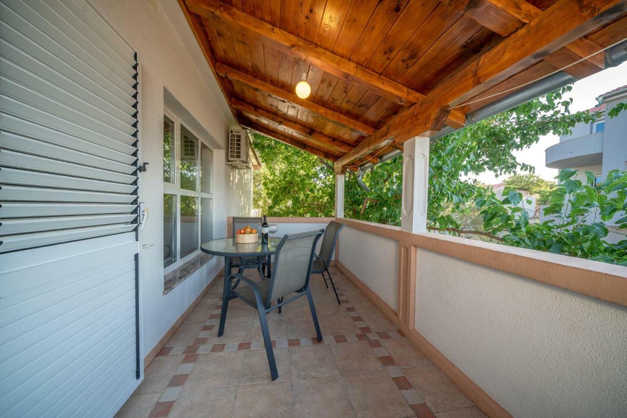 Apartmani Pataca Водице Экстерьер фото