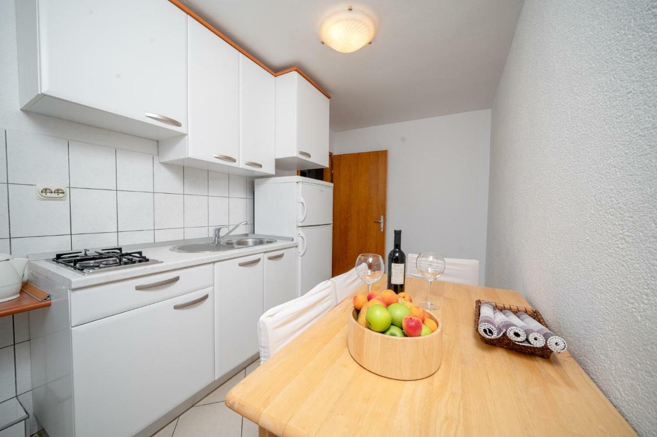 Apartmani Pataca Водице Экстерьер фото